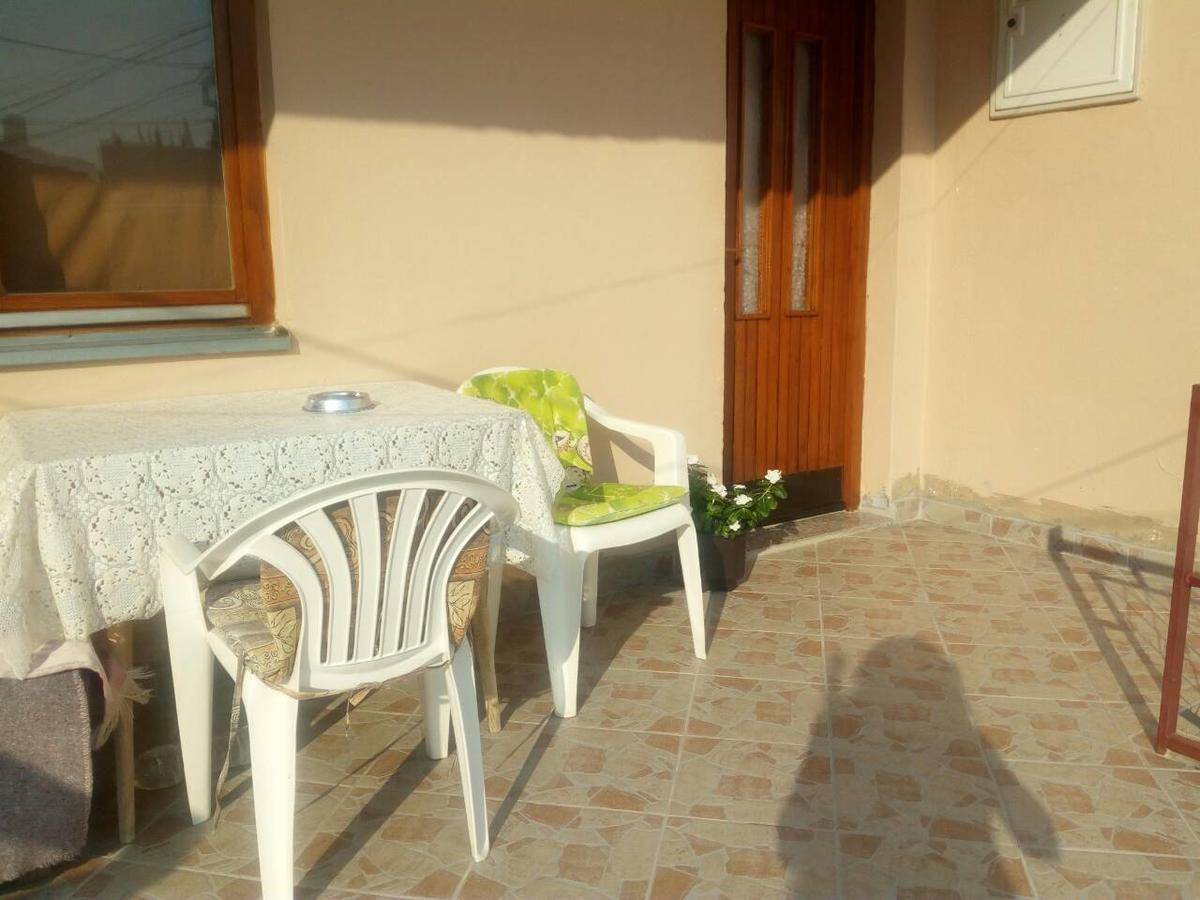 Room At Grandma'S Fatima Stolac Bagian luar foto