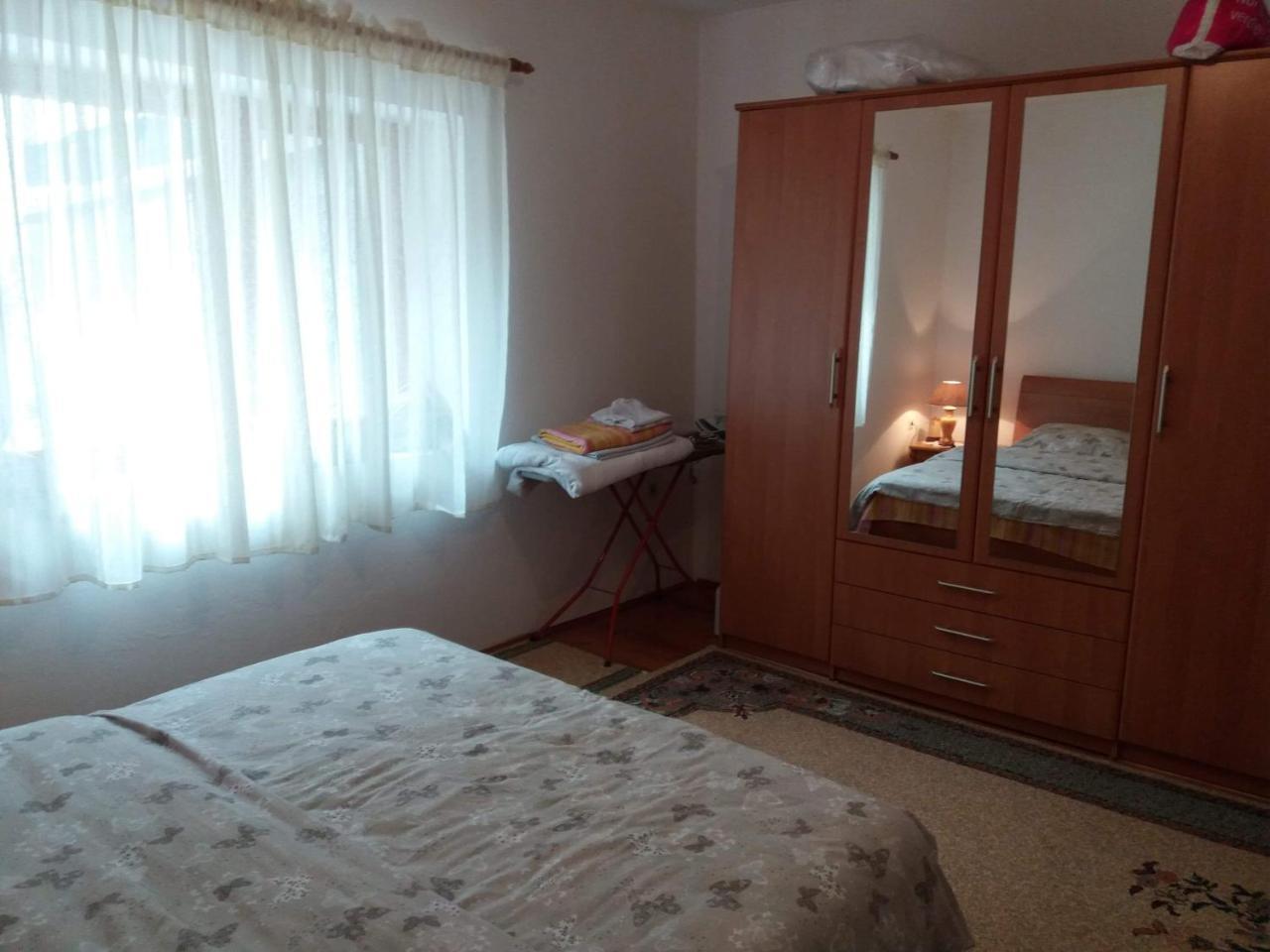 Room At Grandma'S Fatima Stolac Bagian luar foto