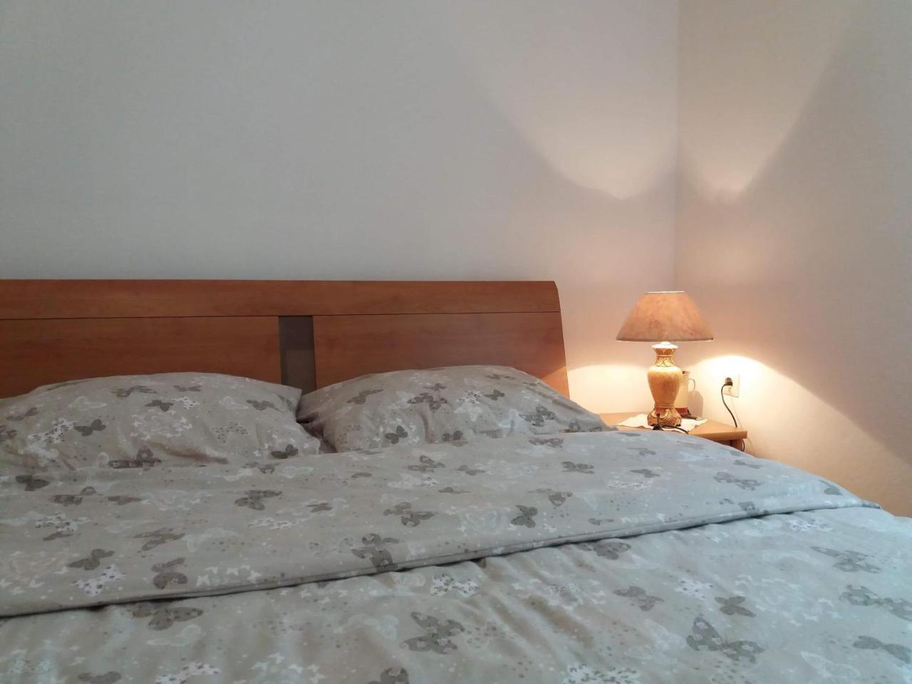 Room At Grandma'S Fatima Stolac Bagian luar foto